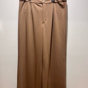 New Women's American Original Rewash Brand Wide Leg Caramel Color pants Size 11.